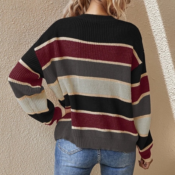 Cozy Color Block Knit Oversized Sweater Top - Picture 7 of 8